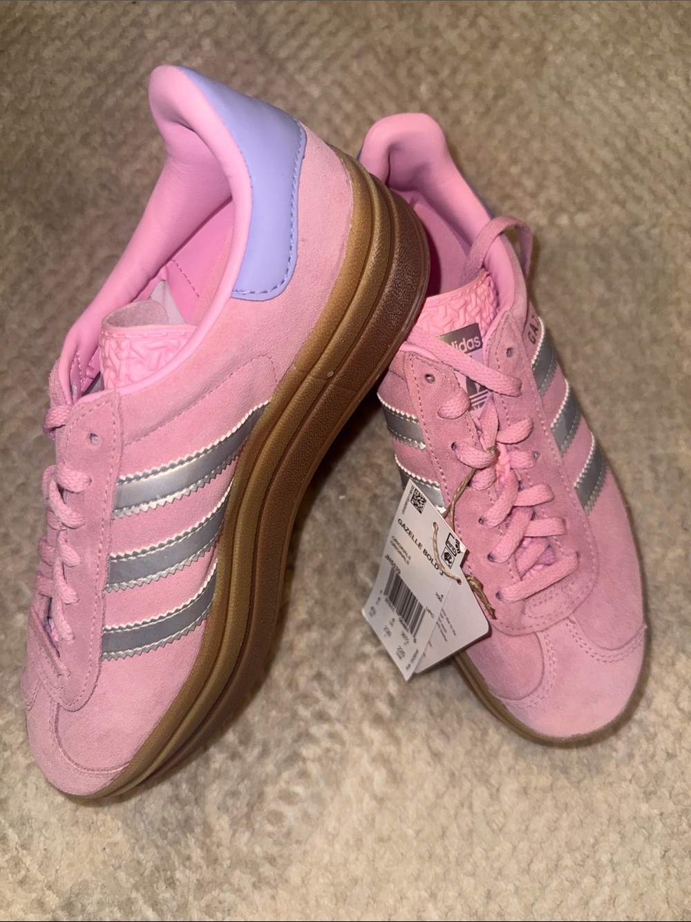NEW Adidas Gazelles. Pink Suede Low-Top Sneaker with Silver Stripes , lavender
